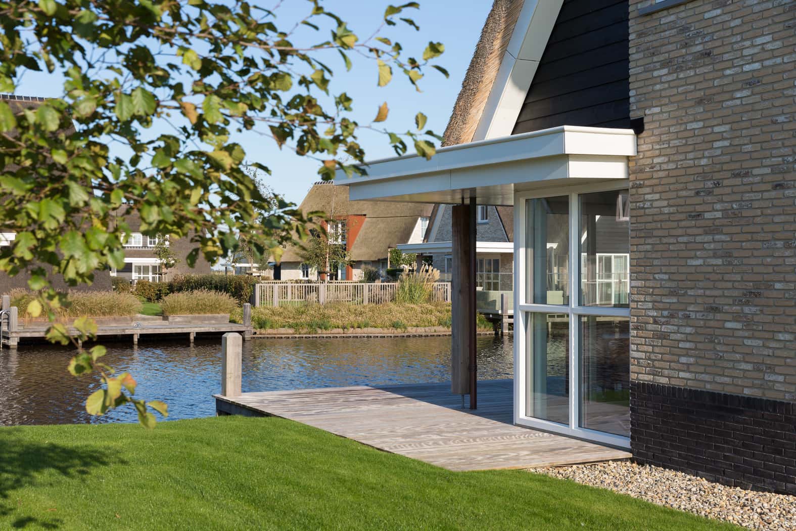 WB22 | 8 pers. Watervilla met Jacuzzi