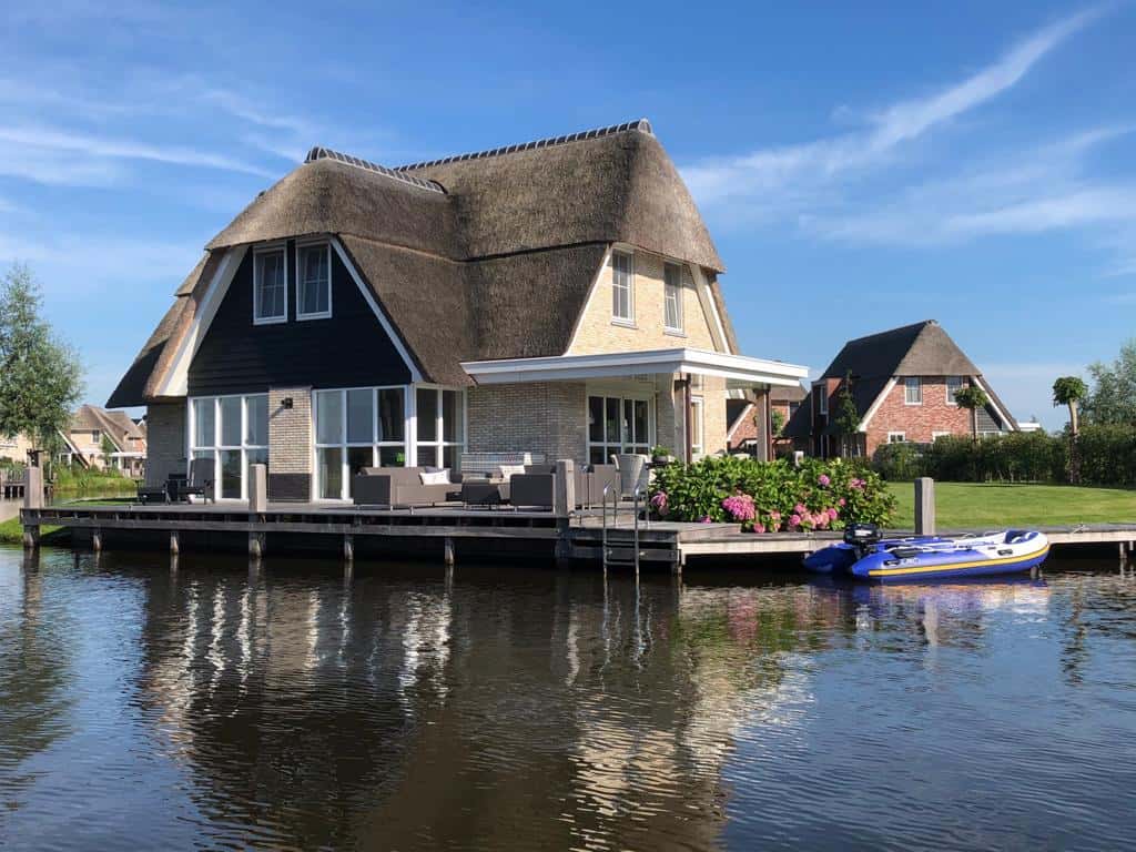 DB19 | 8 pers. Premium Watervilla